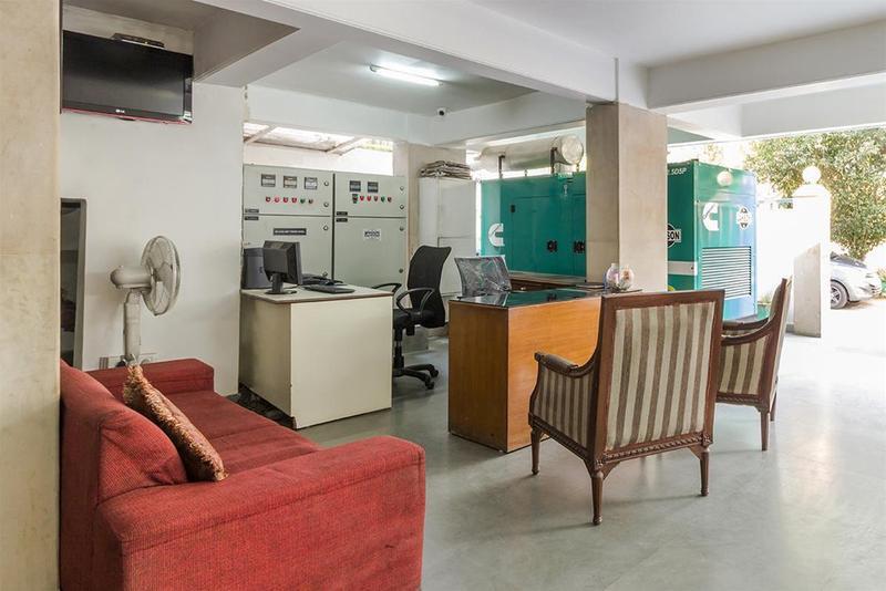 Mehra Residency At The Airport Hotel New Delhi Bagian luar foto